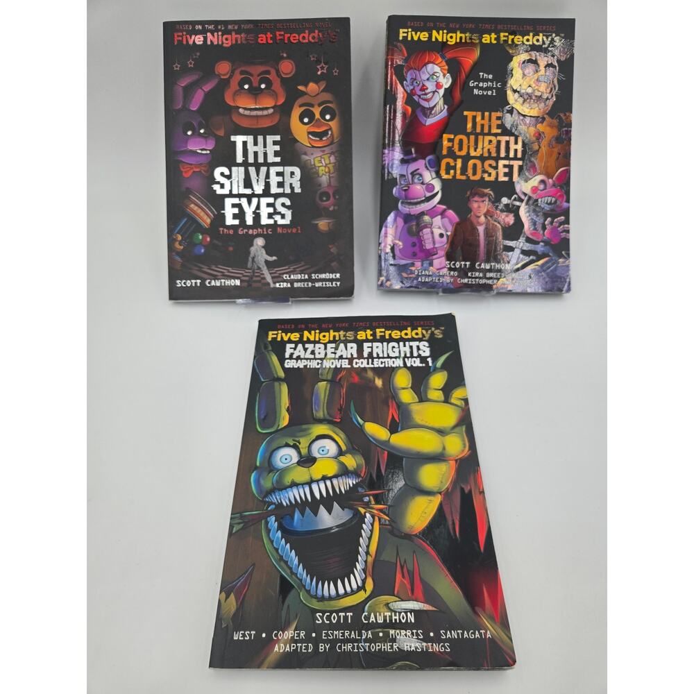 Five Nights At Freddy's Graphic Novel Lot Silver Eyes Fourth Closet